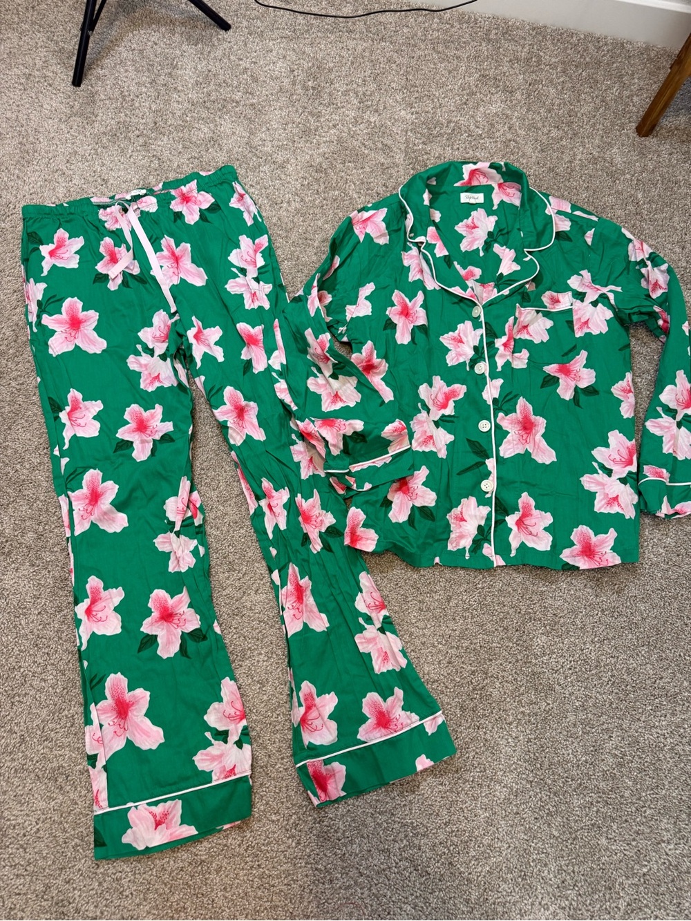BedHead Pajamas Long Sleeve Pajama Set in Elegant Azaleas Medium